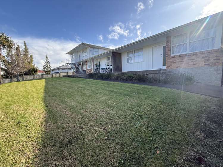 1/2 Hawthorne St Ellerslie_11