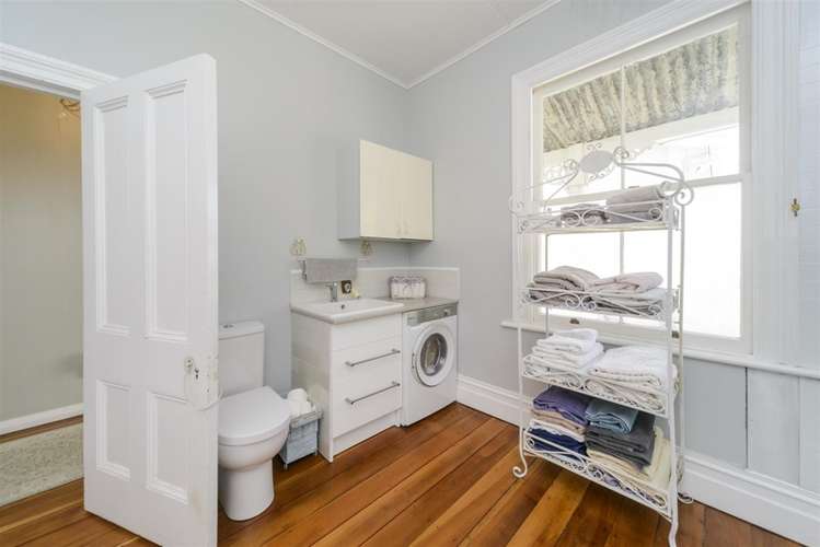 89 Bridge Street Bulls_13