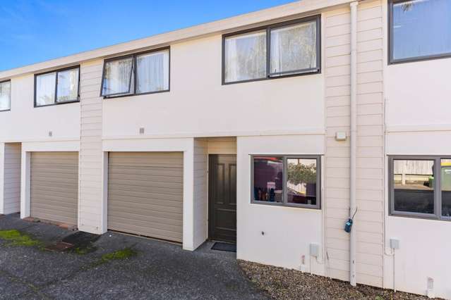 35F Fields Parade Oteha_2