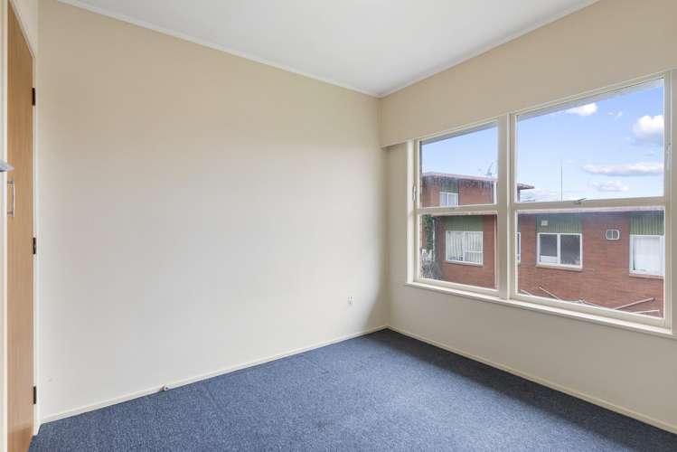 4/242 Onewa Road Birkenhead_8