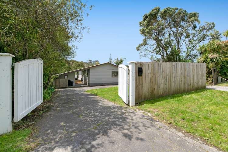73 Gledstane Road Stanmore Bay_14