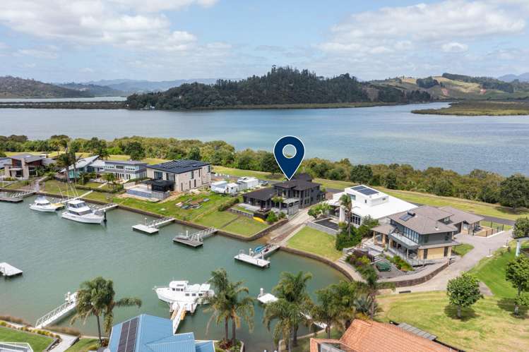 10 Hei Esplanade Whitianga_0