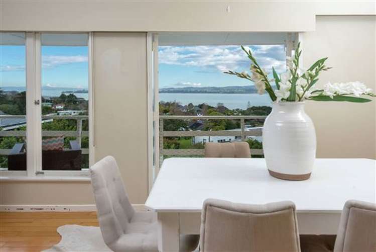 6 Montgomery Crescent Cockle Bay_14