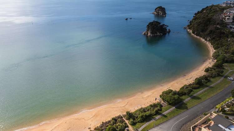 1 Portland Place Kaiteriteri_10