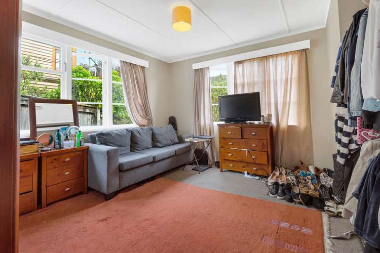 97 Emano Street Toi Toi_2