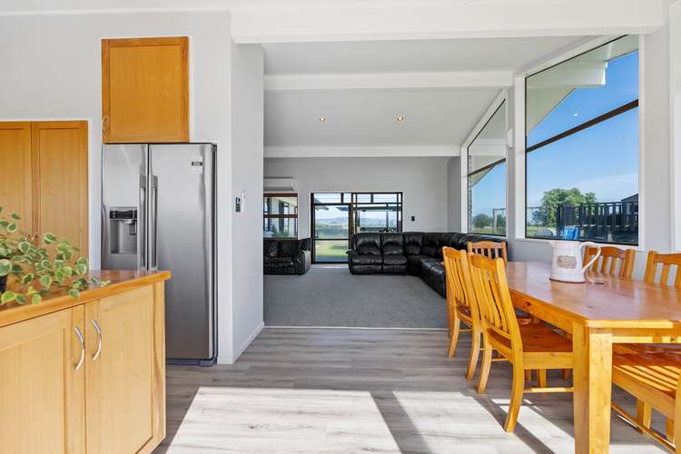 597 No 7 Road Springdale_12