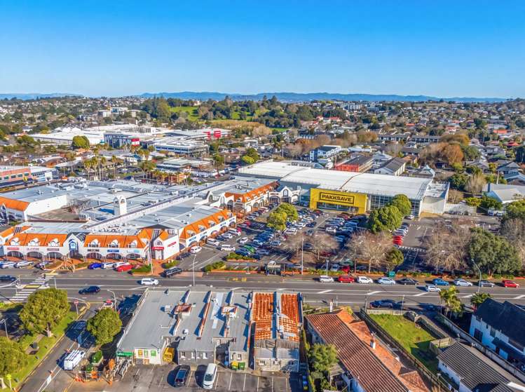 2/826 Manukau Road Royal Oak_17