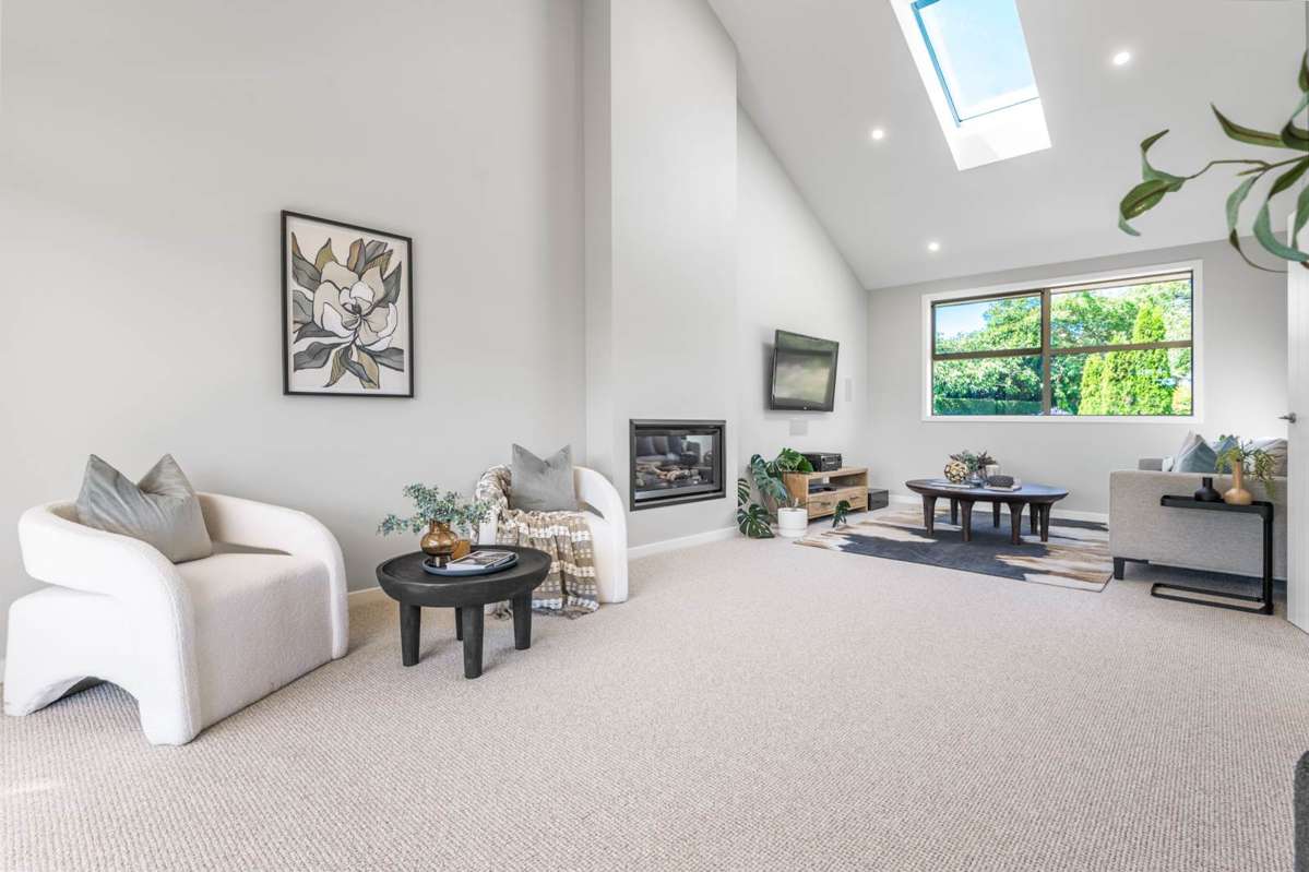 62 Medhurst Road North_4