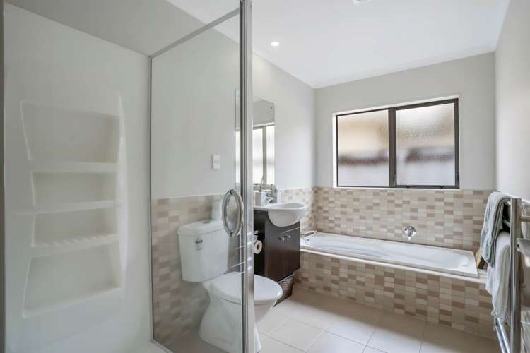 42 Heidi Crescent Flat Bush_10