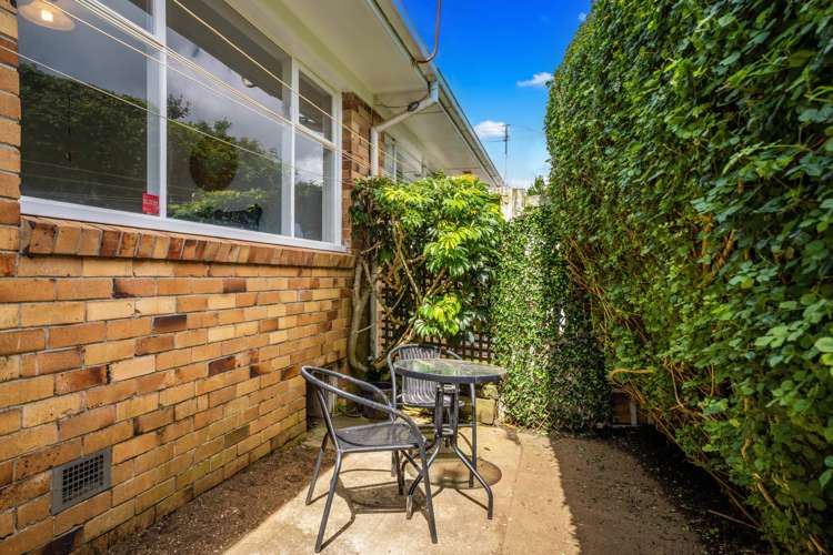 9/62a Spring Street Onehunga_12