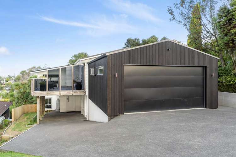 681 East Coast Road Browns Bay_23