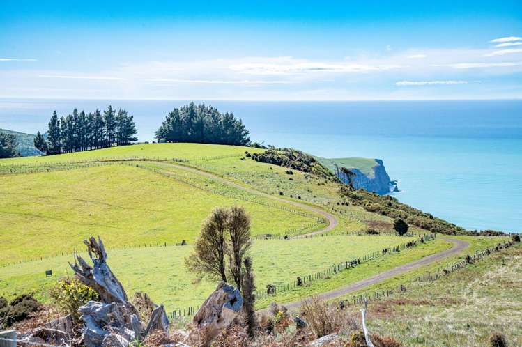 689 Le Bons Bay Road Le Bons Bay_1