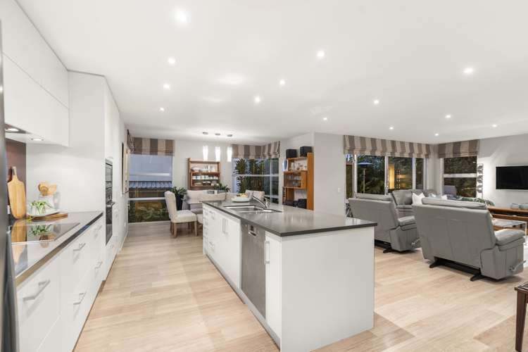 2a Rushden Terrace Red Beach_29