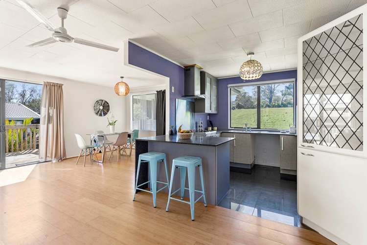 26 Maywood Crescent Glen Eden_10