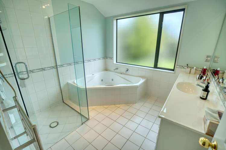 74 Havill Drive Awatuna_15