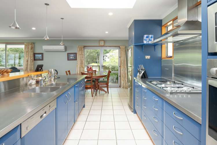 255 Queen Charlotte Drive Havelock_5
