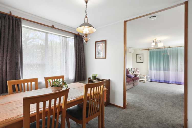 18 George Herring Place Glen Eden_7