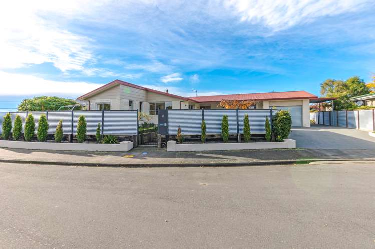 4 Oak Place Gleniti_19