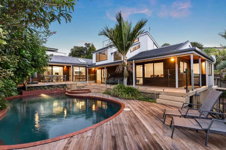 121 Kowhai Road_0