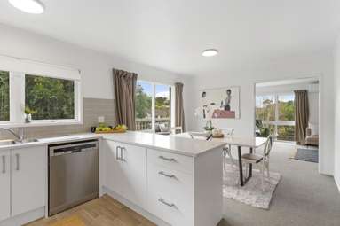 70 Stapleford Crescent_2