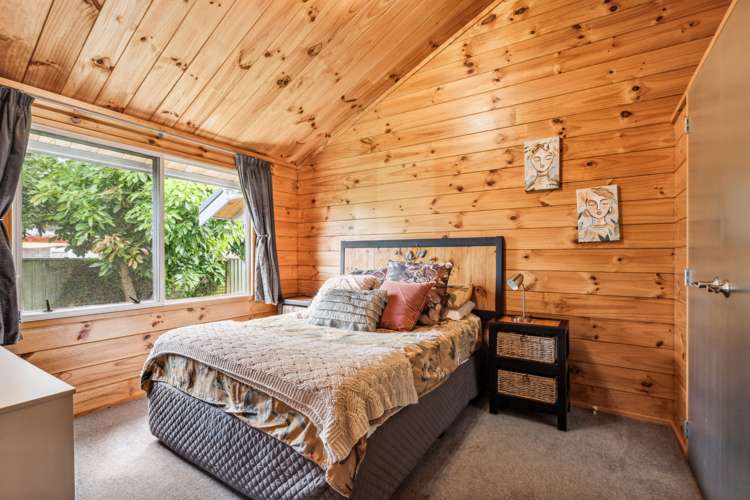 122 Potae Avenue Lytton West_11