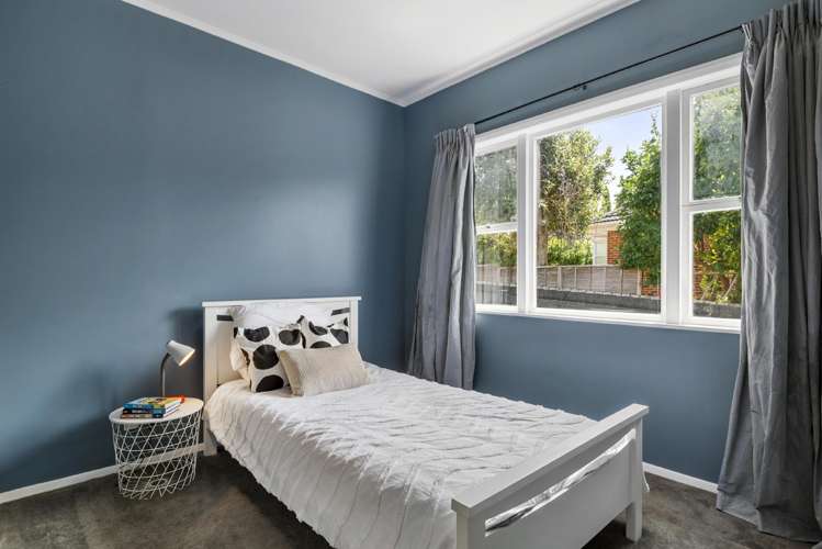 64 Lloyd Avenue Mt Albert_20