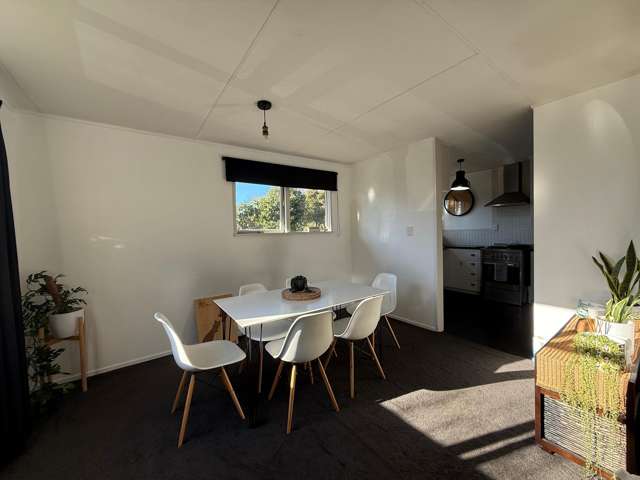 38 Clivedon Place Redwood_4