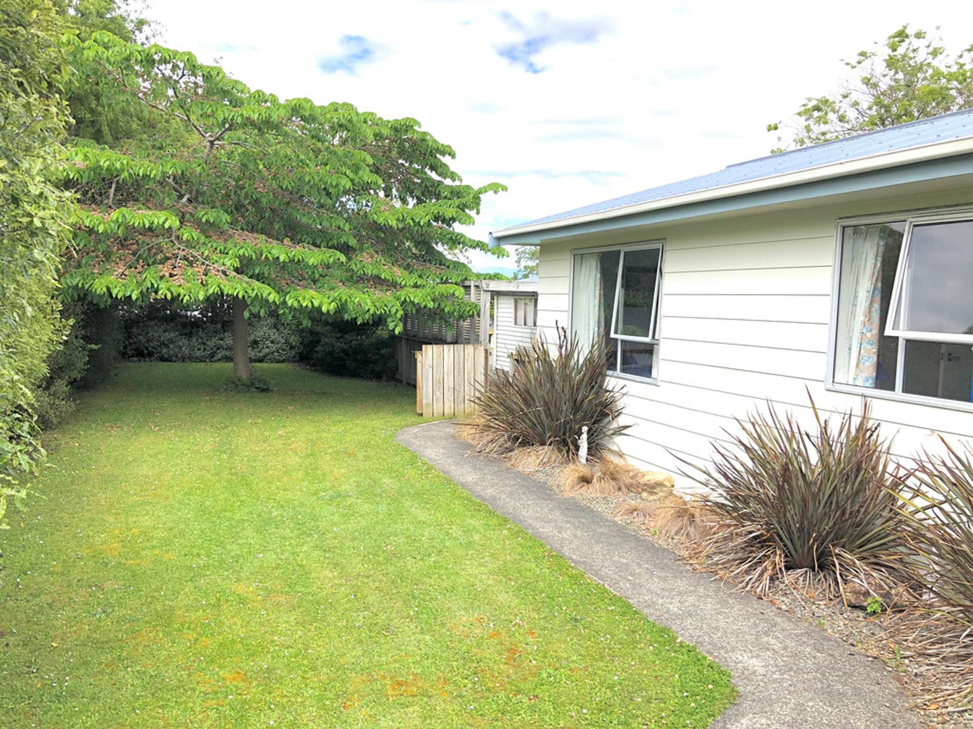 4 Thomson Place Te Anau_0