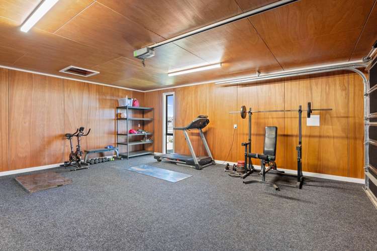 64 Summers Road Darfield_19