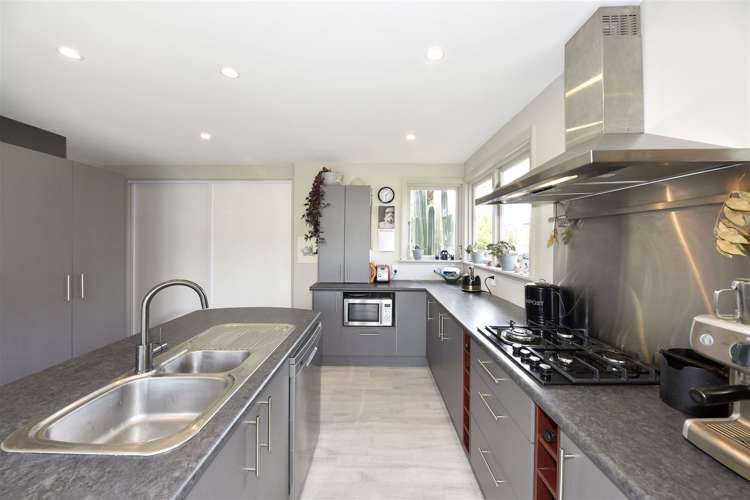 4 Bellbrook Crescent Shirley_8