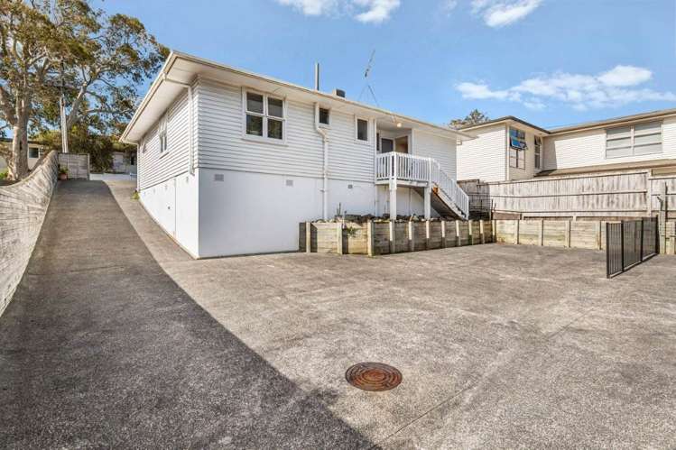 18 Selwyn Crescent Forrest Hill_17