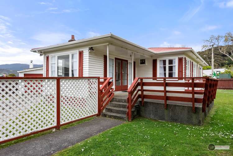 130 Wainuiomata Road Wainuiomata_13