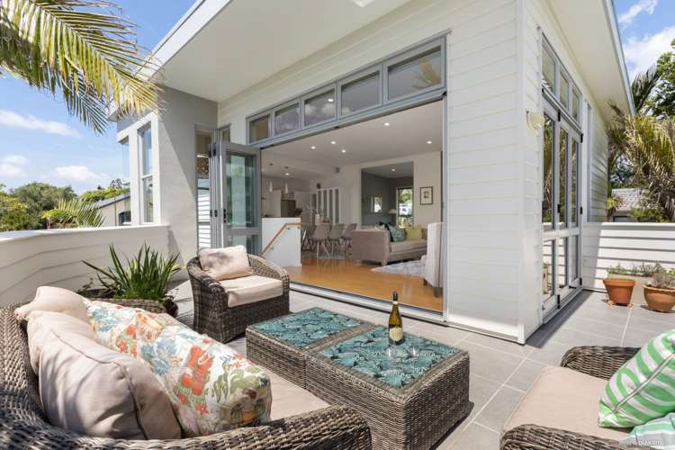 6 Frenz Drive Titirangi_0