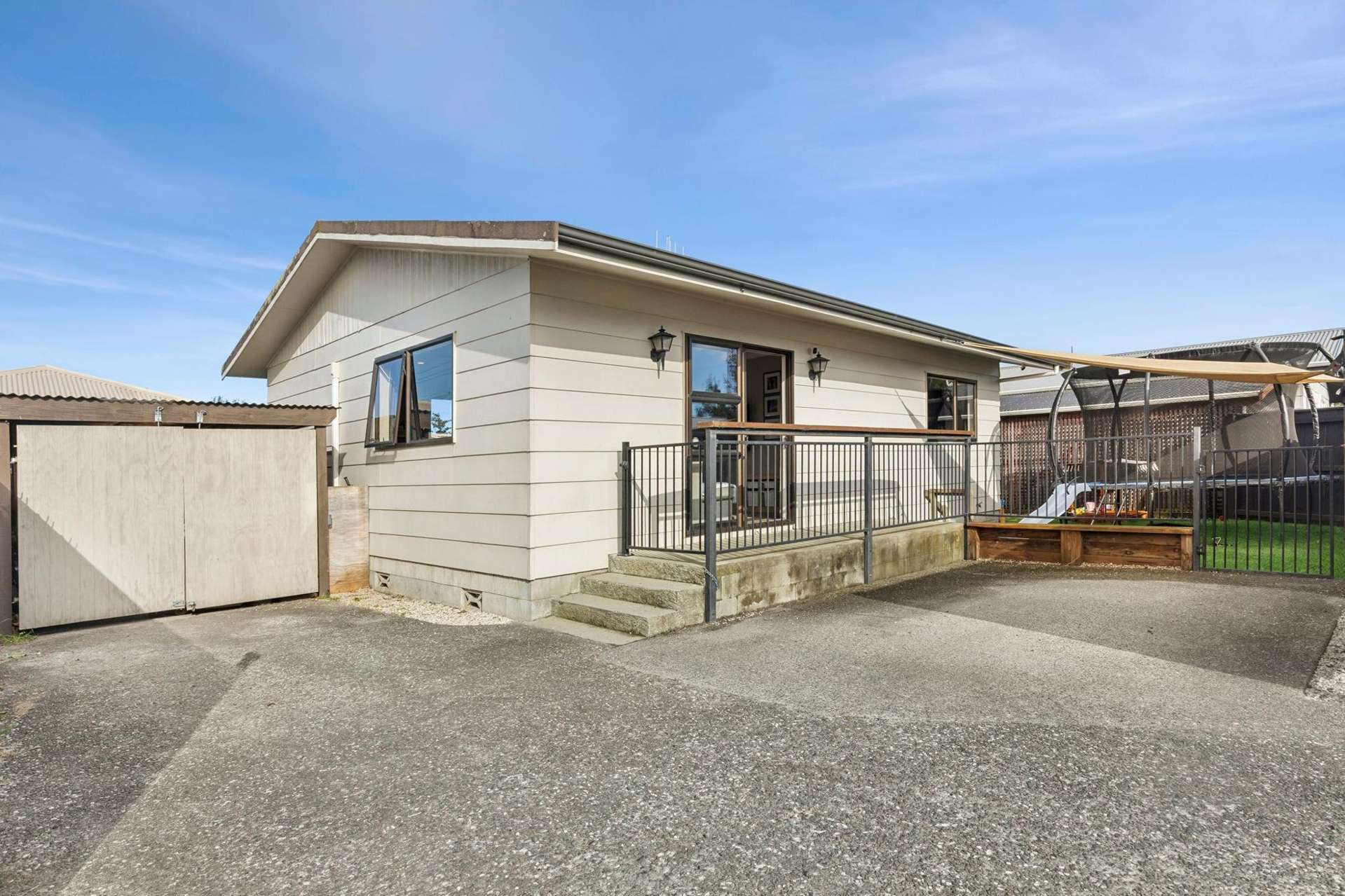 2/12 Bolt Road Annesbrook_0