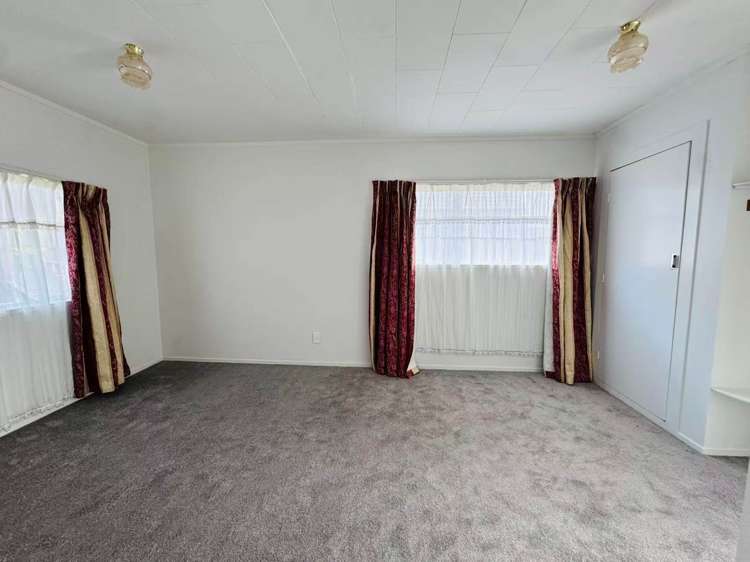 167 Henderson Valley Road Henderson_9