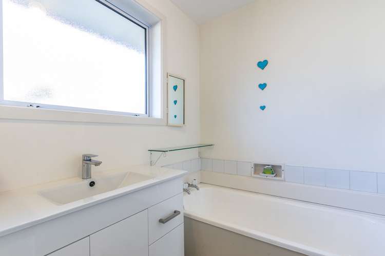 180 Riverlaw Terrace Saint Martins_16