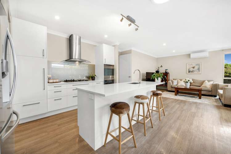 25 Reliance Crescent Beachlands_4