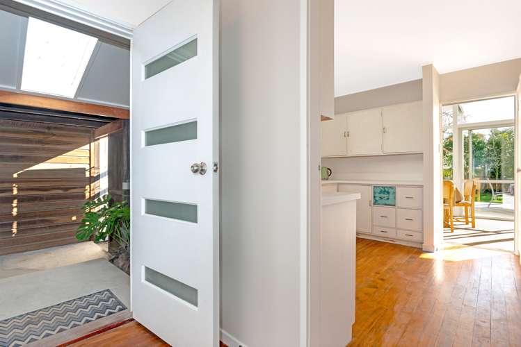 19 Lloyd George Road Wainui_15