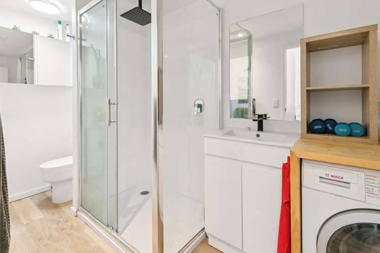 11/32 Akaroa Drive Maupuia_8