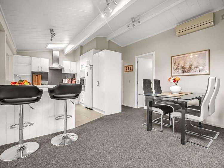 1857 River Road 2743_16