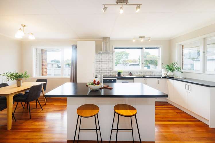 5 Sutherland Crescent Westbrook_10