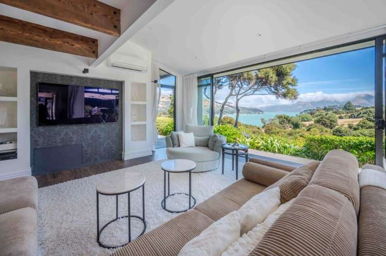 6890 Christchurch Akaroa Road Takamatua_11