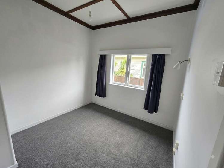 22 Tennyson St 1728_4