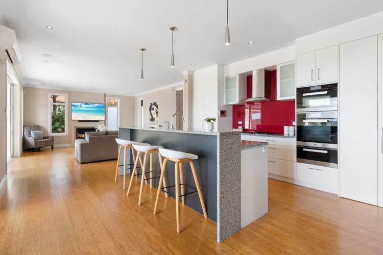 58 Chateau Rise Flat Bush_10