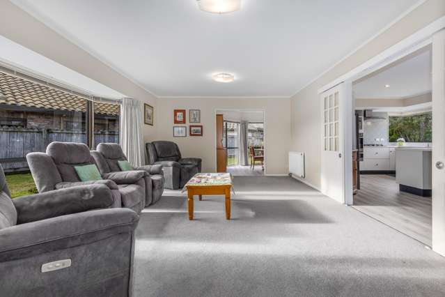 22 Pinewood Grove Paraparaumu Beach_3