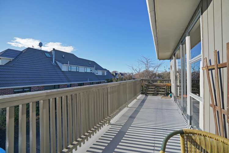 76 Russel Street Gladstone_17