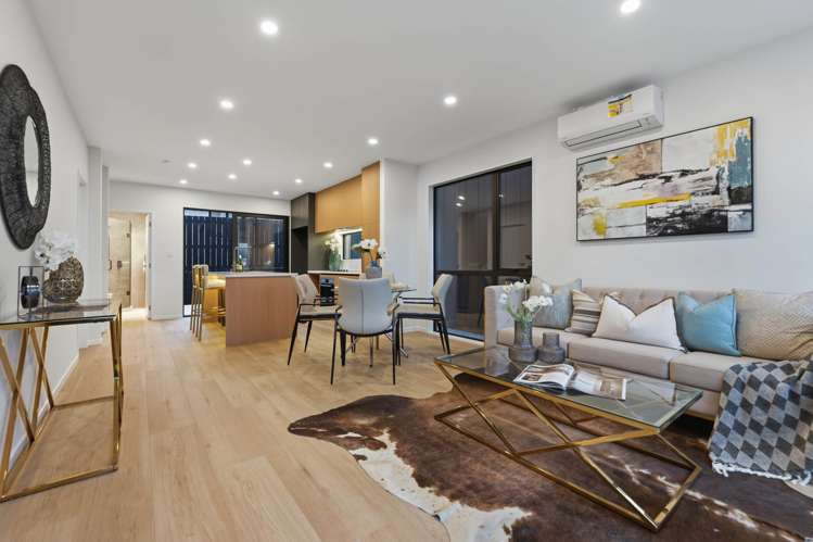 3B & 3C Towra Place Botany Downs_31