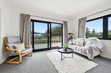 1 Tania Crescent_1
