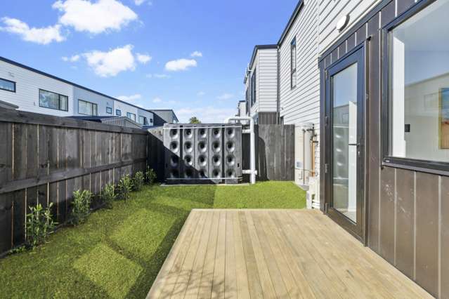 5/12 William Street Mangere East_2