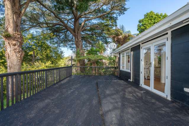 Private Outlook, 5 Bedrooms, Exceptional Value